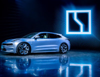 Geely представила батарею, которая заряжается до 97% всего за 9 минут