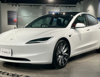 Почему не стоит покупать подержанный электрокар Tesla