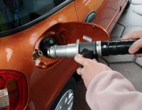 Бензин вновь подешевеет