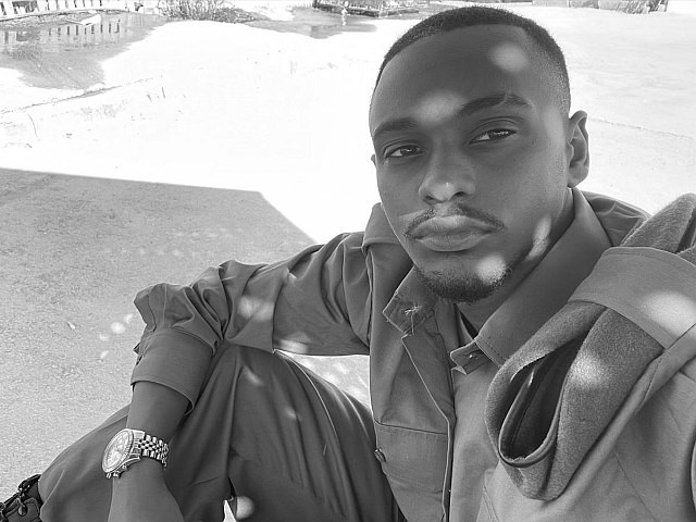 18-летний новобранец неожиданно скончался на военной базе на юге страны