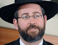 Евреев попросили не мучить кур перед Йом-Кипур