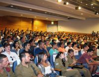 Говорим с солдатами