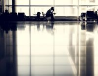 Из-за забастовки пилотов отменены рейсы в Москву, Нью-Йорк и Бостон