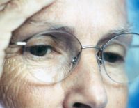 Израильтяне помогают слабовидящим людям