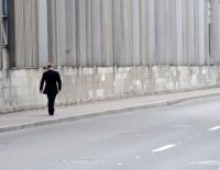 Один и без охраны