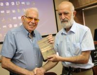 Уважение ко всем пережившим Холокост