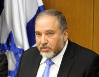 Либерман: "Мы против отделения религии от государства, но за отделение религии от политики"