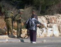 Карманники, грабившие стариков, пойманы "на живца"