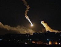 По территории Израиля выпущены десятки ракет