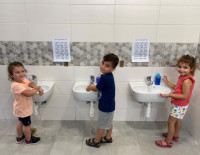  В Иерусалиме более 55 тысяч детей до 3 лет не посещают официальные детские сады и ясли