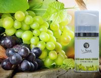 Нежный крем с ароматом винограда - в подарок для женских рук!