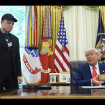 Илон Маск присутствует на пресс-конференции с президентом Дональдом Трампом в Овальном кабинете Белого дома в Вашингтоне в пятницу, 30 мая 2025 года
AP Photo/Evan Vucci
